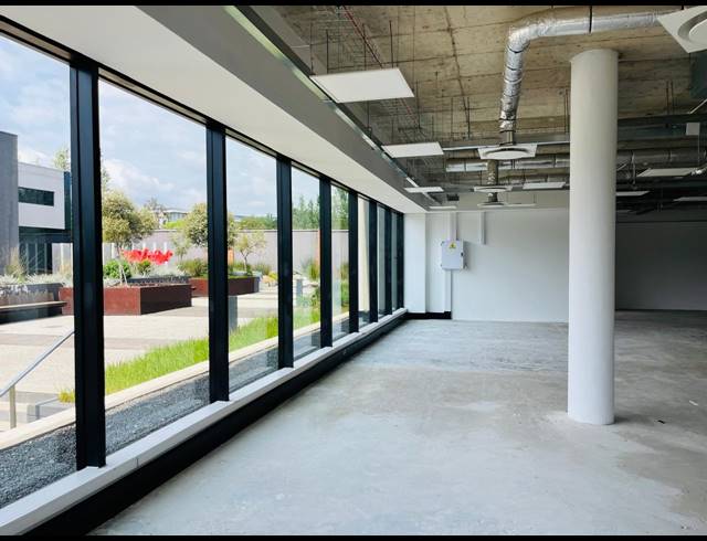 389M² OFFICE TO LET IN WATERFALL